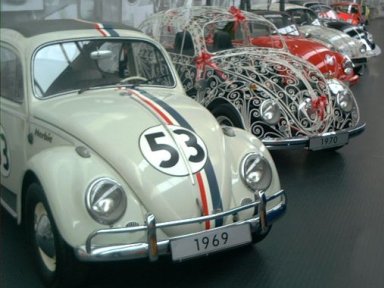 Einer der originalen Herbies aus den Filmen von Walt Disney und andere Einzelstücke. 