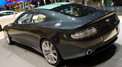 Meiner Meinung nach das schönste Exponat des Salons: der Aston Martin Rapide. 