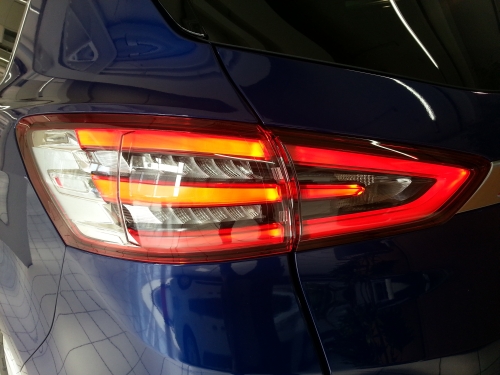 LED Rückscheinwerfer des neuen Ford S-MAX. 